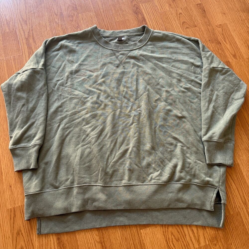 Aerie Green Crewneck Size Large